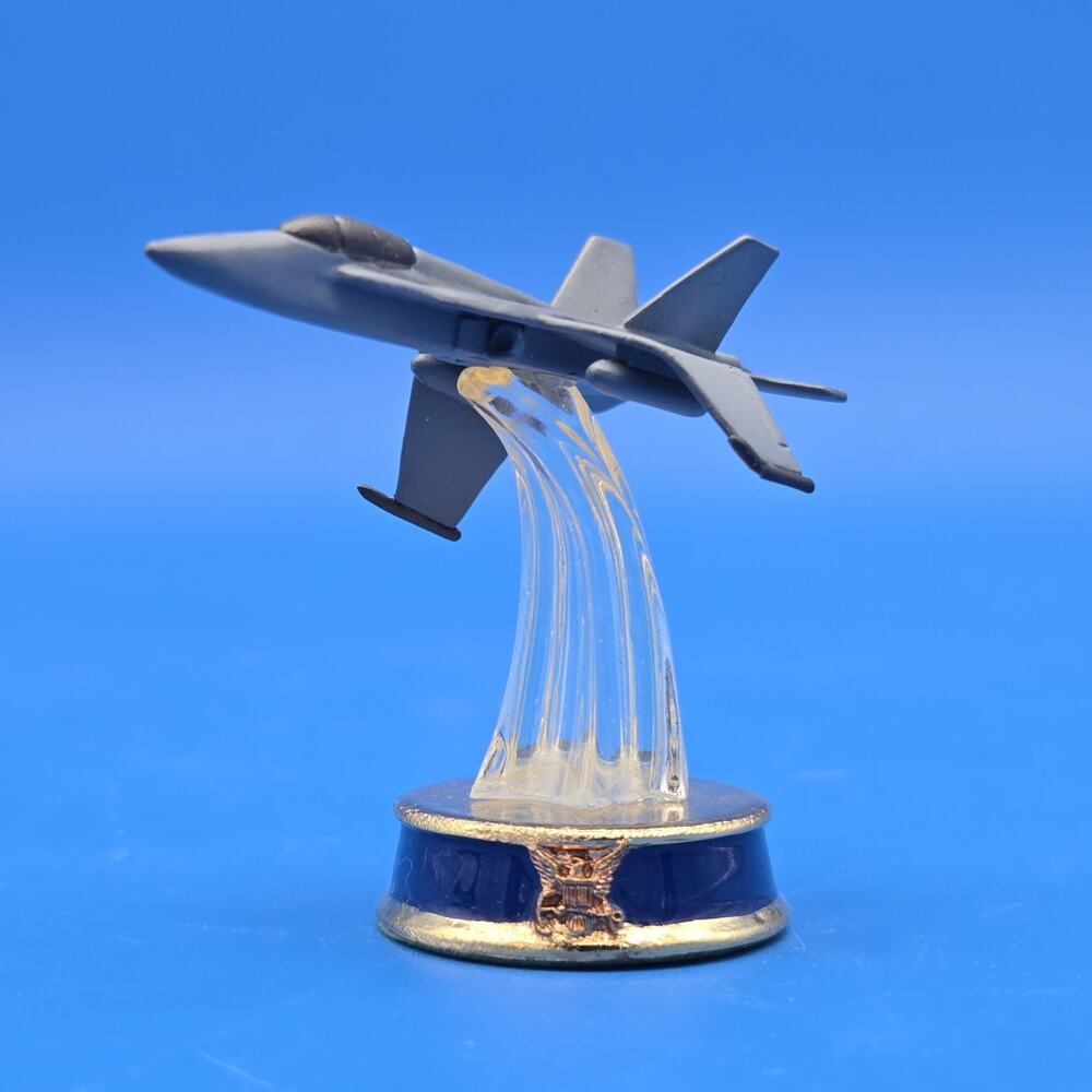Hamilton Field of Honor Chess Set Replacement Piece US Navy F/A-18 Hornet Knight